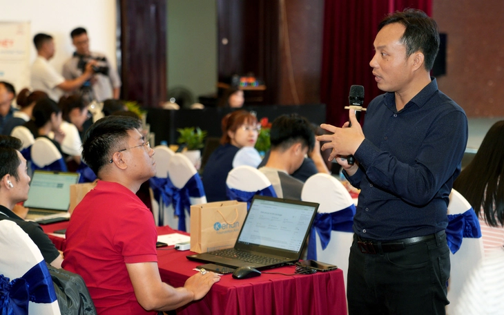 AI thay đổi thị trường việc làm, tư duy và trải nghiệm của người người trẻ trở thành lợi thế - Ảnh 4.
