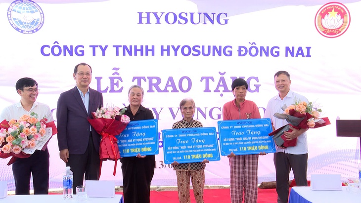 Hyosung Đồng Nai trao tặng 3 căn ‘Ngôi nhà Hy vọng’ - Ảnh 1.