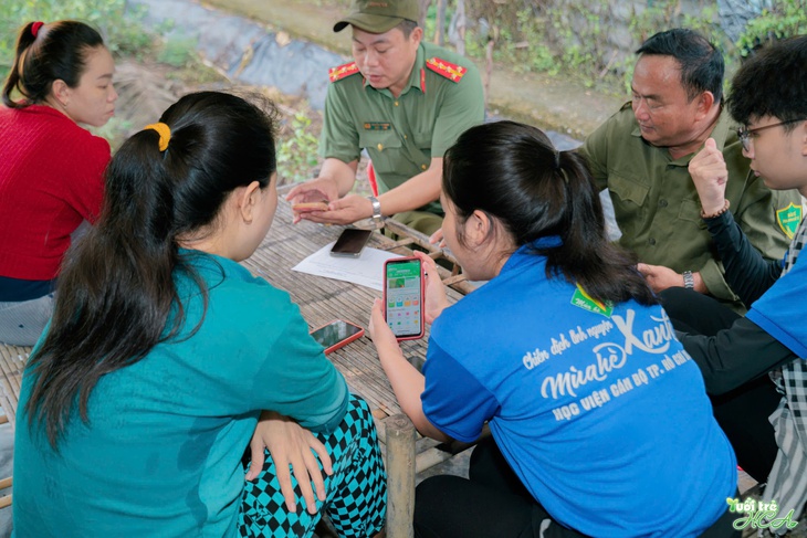 In dấu chân tình nguyện tại ấp Thiềng Liềng trong nhịp sống trẻ 2026 - Ảnh 5.