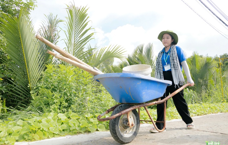 In dấu chân tình nguyện tại ấp Thiềng Liềng trong nhịp sống trẻ 2026 - Ảnh 9.