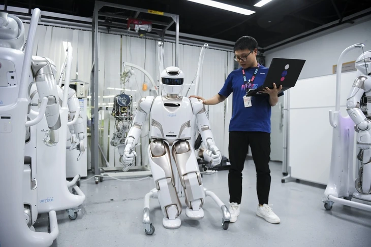 Bí mật chuỗi sản xuất robot 30 phút ở Thâm Quyến , Trung Quốc năm 2026 - Ảnh 2.