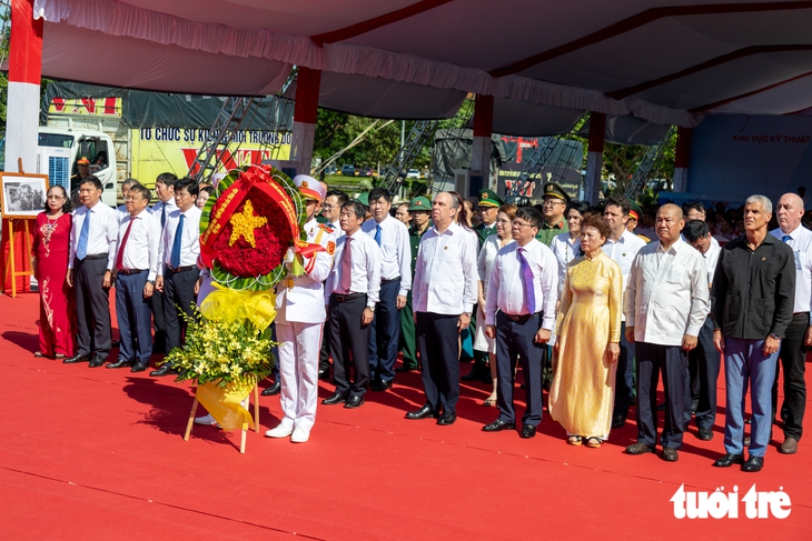 Quảng Trị kỷ niệm 100 năm ngày sinh lãnh tụ Fidel Castro - Ảnh 1.