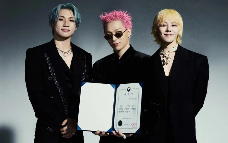 BigBang đón tuổi 20 hoành tráng: 'Đừng gọi là trend, bọn anh làm trò đó từ lâu rồi' - Ảnh 5.