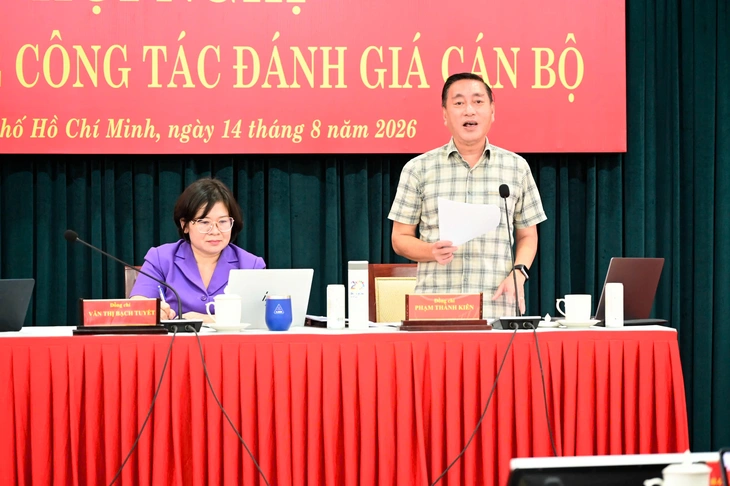 Ông Lê Quốc Phong: Nghiêm túc đánh giá KPI cán bộ, công chức TP.HCM ngay quý 2-2026 - Ảnh 3.