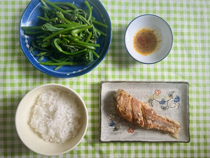 Vì sao món gì cũng đếm calo nhưng cân nặng vẫn y nguyên? - Ảnh 2.