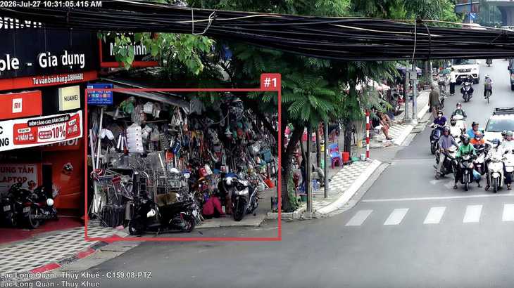 UAV hỗ trợ cảnh sát giao thông phát hiện hàng loạt vi phạm trên vành đai 3 - Ảnh 1.