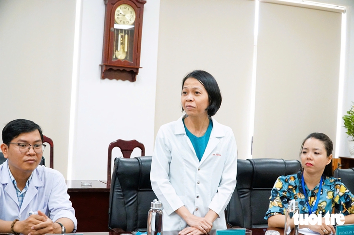 Mẹ bật khóc khi nhận 10 triệu đồng tiền thuốc cho con trai 4 tuổi mắc ung thư - Ảnh 5.