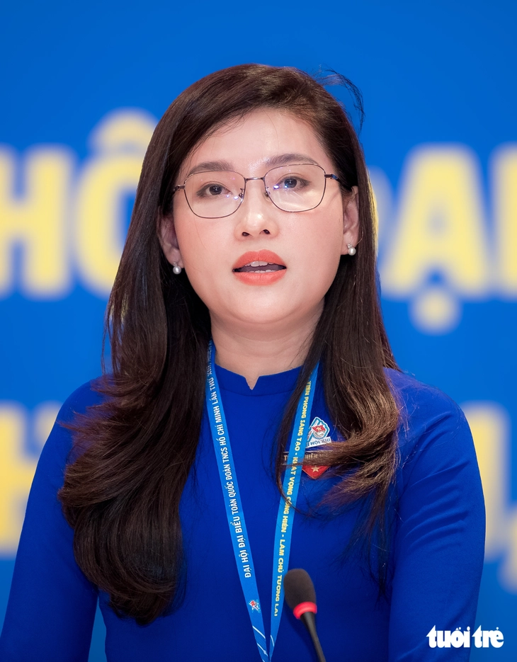 100 giáo viên, sinh viên Việt Nam tham gia "Hành trình đỏ" tại Quảng Tây, Trung Quốc - Ảnh 2.