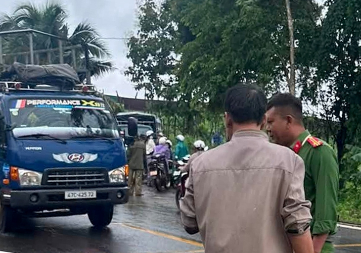 Phát hiện thi thể nữ nhân viên thư viện trường tiểu học mất tích trong đêm - Ảnh 1.