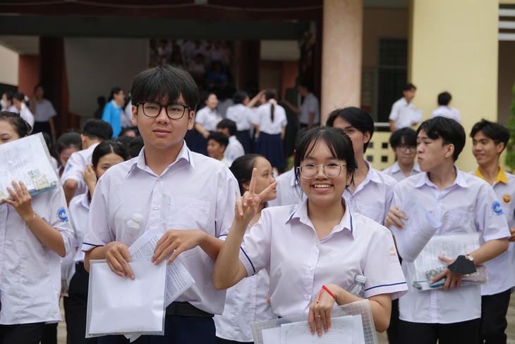 An Giang giảm 613 trường sau sắp xếp, trường nào được giữ nguyên?  - Ảnh 2.