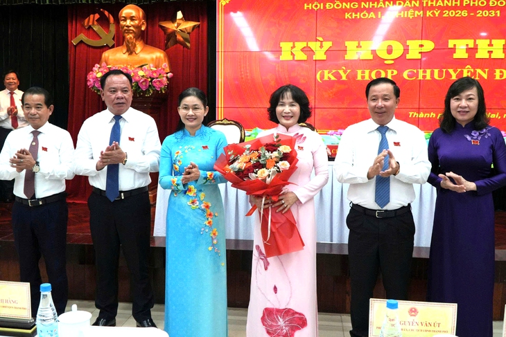 Bí thư phường Xuân Lộc được bầu làm Phó chủ tịch UBND TP Đồng Nai - Ảnh 1.
