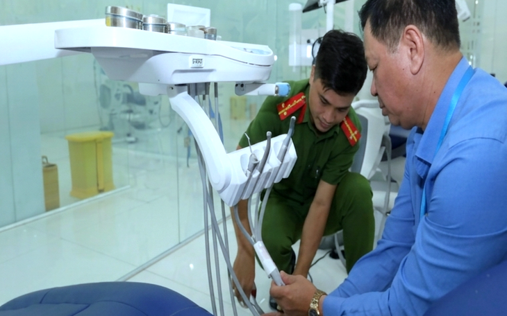 Khởi tố 21 người trong đường dây buôn bán filler, botox trị giá hơn 74 tỉ đồng ở Hà Nội, TP.HCM - Ảnh 6.