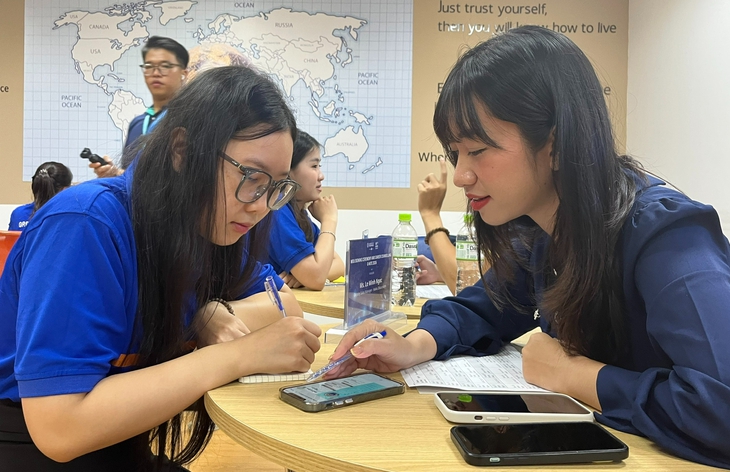 Doanh nghiệp cần sinh viên miền Tây biết làm chủ AI, hiểu văn hoá sông nước - Ảnh 1.