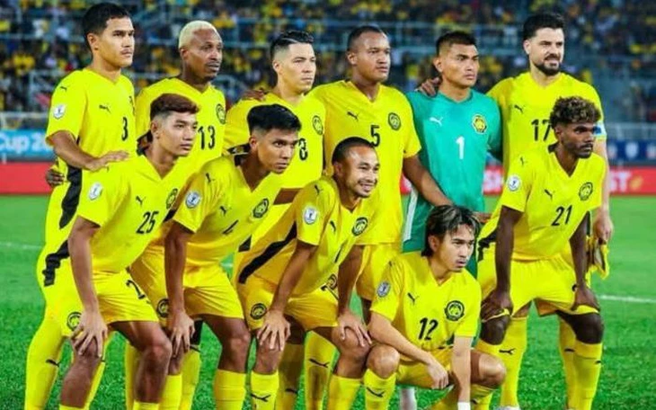 Võ sĩ 51 tuổi xuất sắc hạ đo ván cao thủ kém 17 tuổi ở sàn đấu danh tiếng  - Ảnh 1.