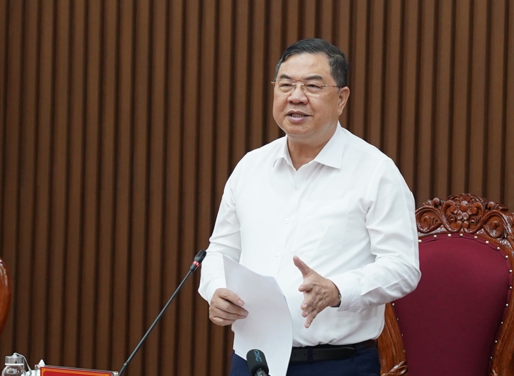 Phó Thủ tướng Phạm Gia Túc: Quảng Ngãi đặt mục tiêu phấn đầu cao hơn, tăng trưởng trên 10% - Ảnh 1.