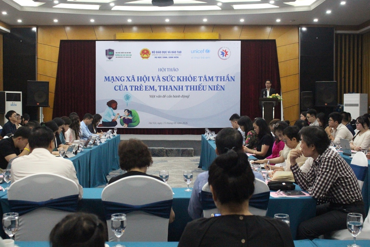 Trẻ sử dụng mạng xã hội: Không chỉ gây nghiện mà còn những nguy cơ nào? - Ảnh 1.