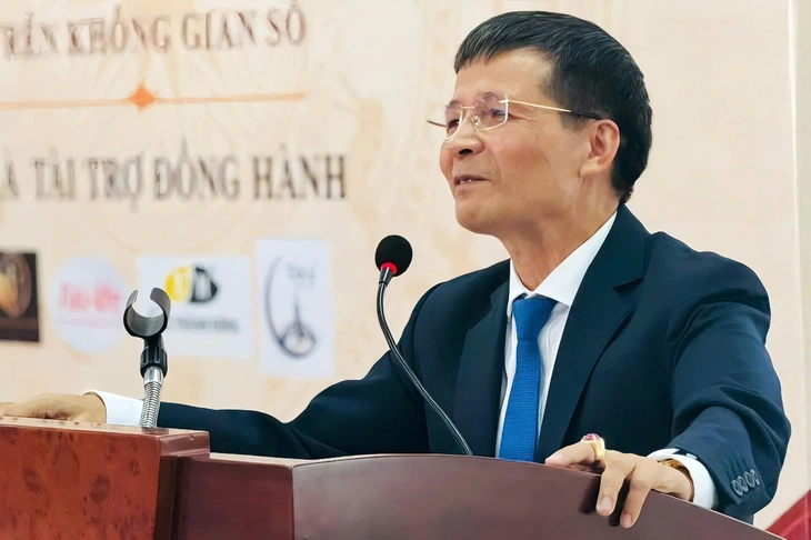  Với vai trò là người tác động trực tiếp đến quyết định mua hàng của người tiêu dùng, KOL, KOC cũng ngày càng được đặt ra yêu cầu cao hơn về trách nhiệm khi giới thiệu sản phẩm trên nền tảng số. - Ảnh 1.