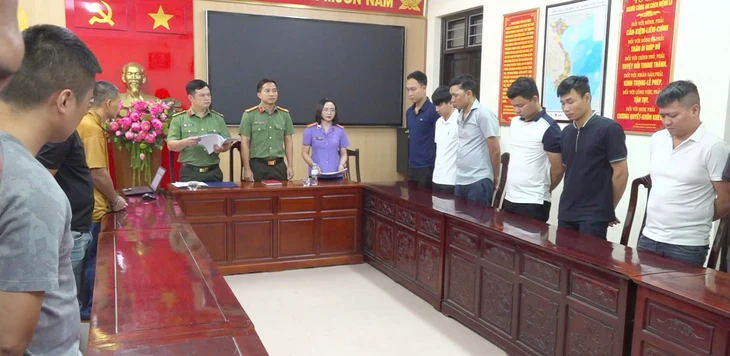 Lái tàu cầm đầu đường dây rút trộm hàng trăm ngàn lít dầu - Ảnh 4.