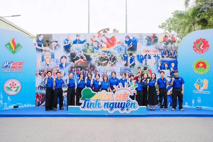 Hàng ngàn chiến sĩ tình nguyện hè 2026 hội tụ tại Đầm Sen trong Ngày hội ý nghĩa - Ảnh 1.