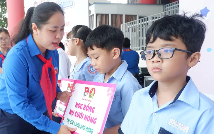 Hàng ngàn chiến sĩ tình nguyện hè hội tụ về Ngày hội những người tình nguyện 2026 tại Đầm Sen - Ảnh 9.