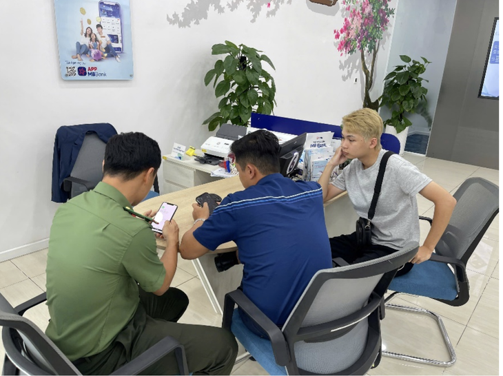 Chuyển nhầm 107 triệu đồng và nghĩa cử cao đẹp từ người nhận ở Cần Thơ - Ảnh 1.