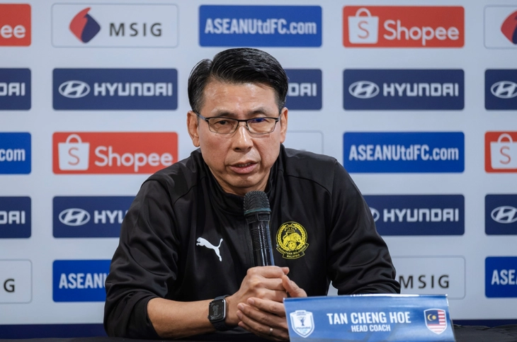 Báo New Straits Times lo lắng:  ‘Các CĐV Malaysia đâu rồi?’ - Ảnh 1.