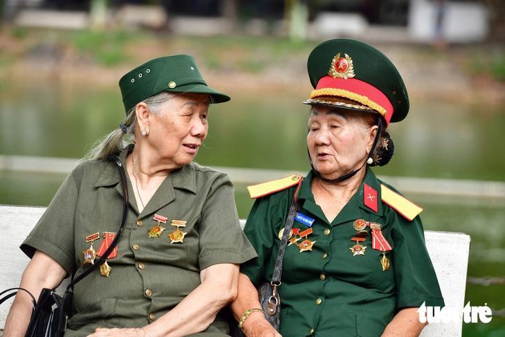 'Đón anh về mà dòng lệ trào dâng' - Ảnh 5.