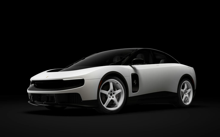 Có người bỏ hơn 1.000 tỉ mua chiếc Ferrari bị chê nhất mọi thời đại, gấp 60 lần giá gốc - Ảnh 1.