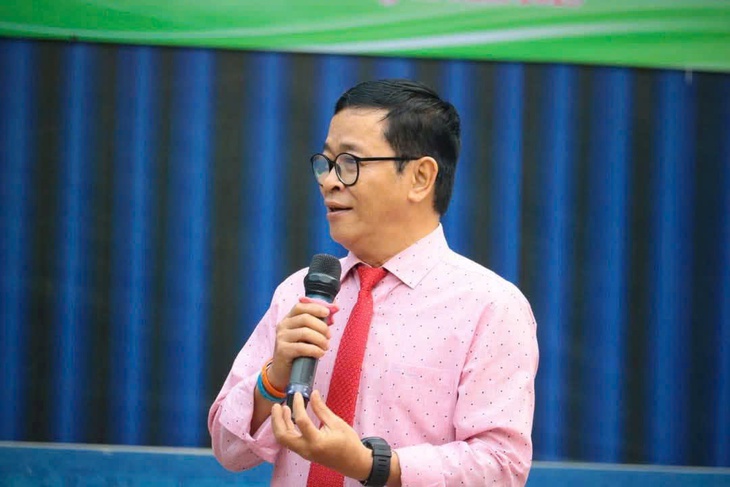 Trôi dạt trên biển: Cách nào để sống sót chờ cứu hộ? - Ảnh 3.
