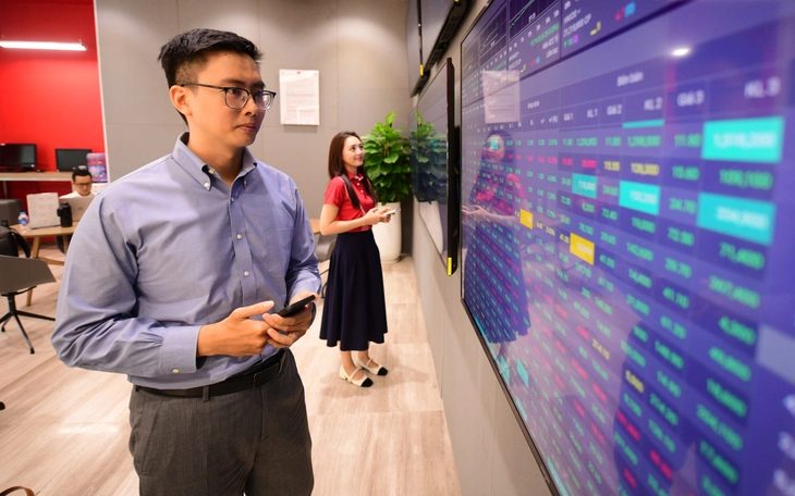 Đọc nhanh 17-8: Giá dầu tăng 6% trong tuần, vàng thế giới giữ đà đi lên - Ảnh 3.