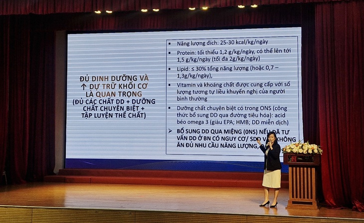 Suy dinh dưỡng là ‘điểm nghẽn’ trong điều trị ung thư tại Việt Nam - Ảnh 1.