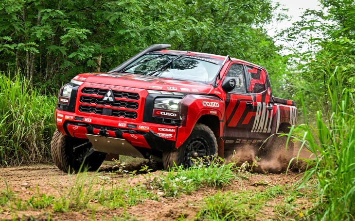 Mitsubishi Pajero 2026 chốt giá cao hơn Ford Everest - Ảnh 4.
