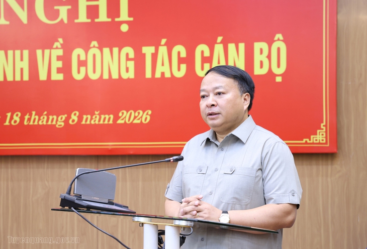 Tuyên Quang điều động luân chuyển hàng loạt cán bộ - Ảnh 2.