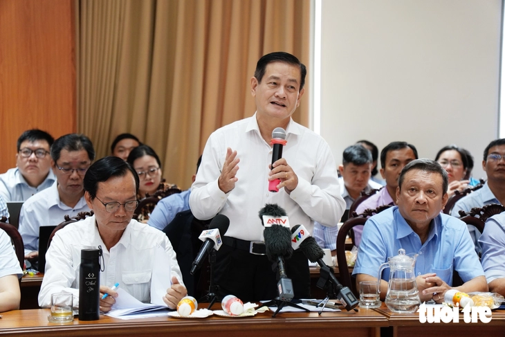 Quy hoạch TP.HCM tầm nhìn 100 năm: Chuyển dịch mô hình siêu đô thị đa cực, đa trung tâm - Ảnh 2.