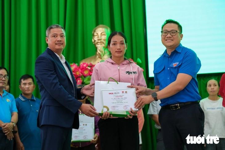 mẹ cha học chăn nuôi, con học thoát hiểm - Ảnh 4.