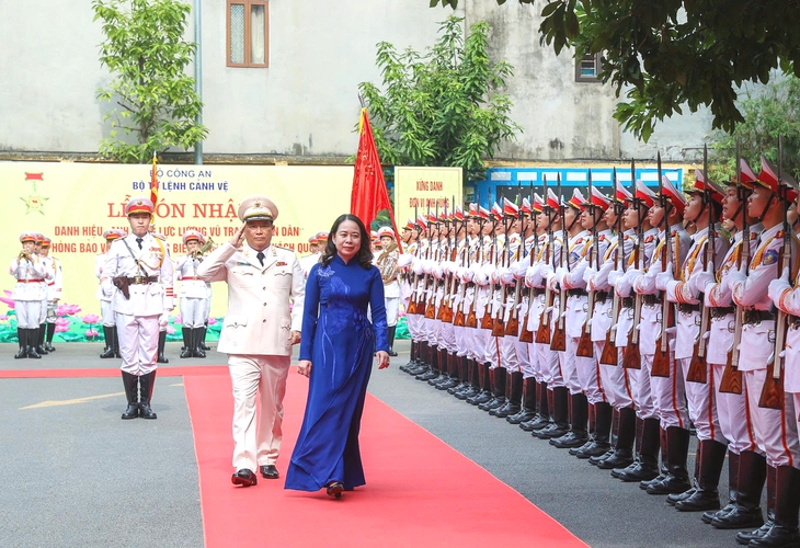 Phó Chủ tịch nước: Đẩy mạnh ứng dụng khoa học công nghệ, chuyển đổi số trong công tác cảnh vệ - Ảnh 3.