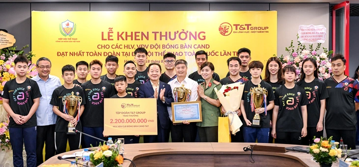 VĐV bóng bàn Đinh Anh Hoàng, Trần Mai Ngọc nhận thưởng lớn - Ảnh 2.