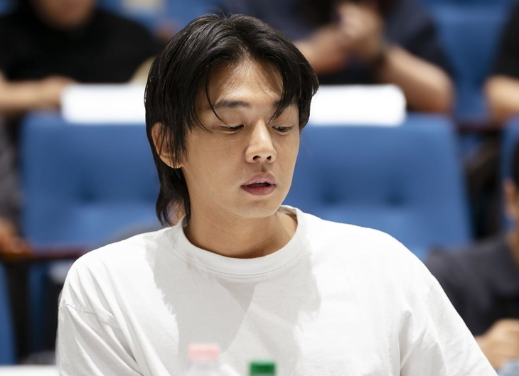 Yoo Ah In trở lại đóng phim dù chưa mãn hạn tù treo - Ảnh 1.