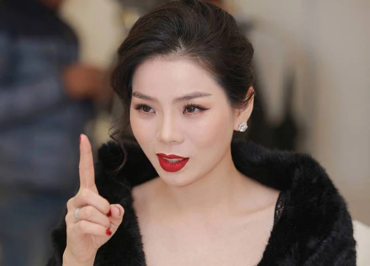 Lệ Quyên khẳng định không bỏ dòng nhạc bolero   - Ảnh 2.