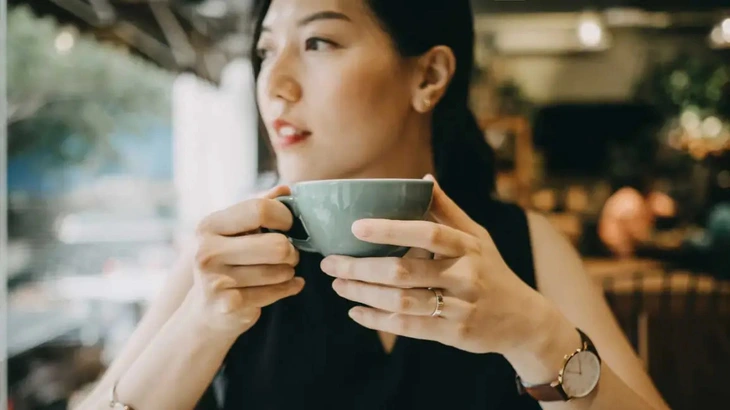 Một người có thể uống bao nhiêu ly cà phê mỗi ngày?  - Ảnh 2.