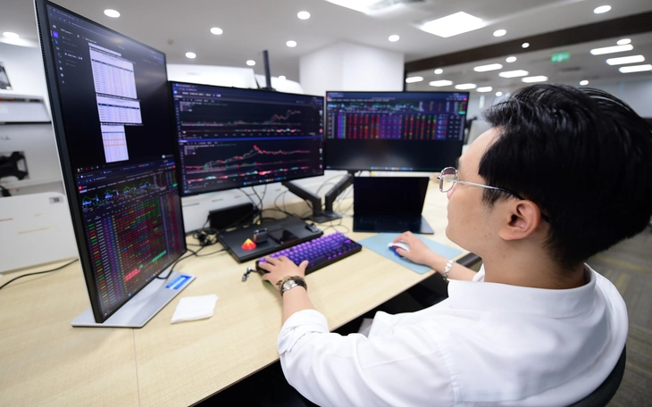 Chứng khoán 19-8: Dầu khí hút tiền, VN-Index có vượt được vùng 1.750 điểm?  - Ảnh 3.