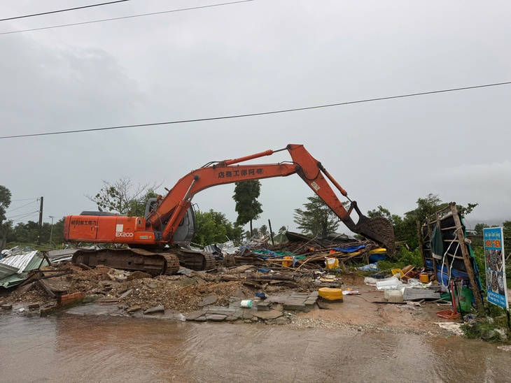 Cưỡng chế hơn 4ha đất ở Bãi Thơm, Phú Quốc - Ảnh 1.