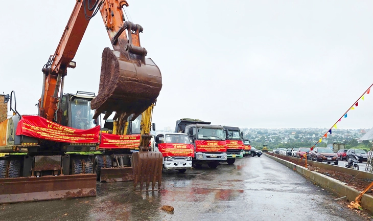 Khởi công đoạn khó nhất cao tốc Quy Nhơn - Pleiku, có trụ cầu cao nhất Việt Nam - Ảnh 3.