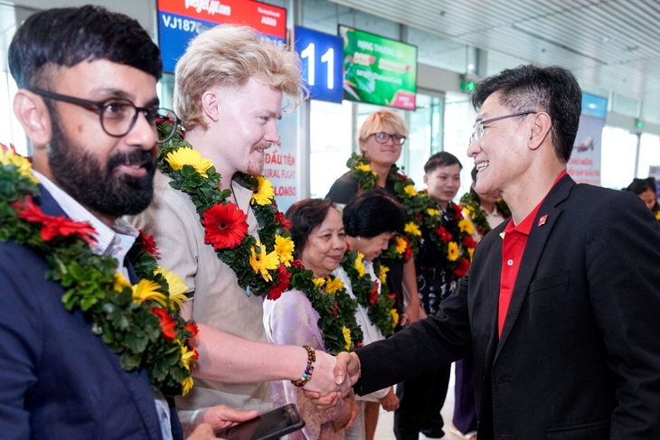 Vietjet khai trương đường bay thẳng Colombo - TP.HCM, mở lối đến đảo quốc Sri Lanka - Ảnh 2.