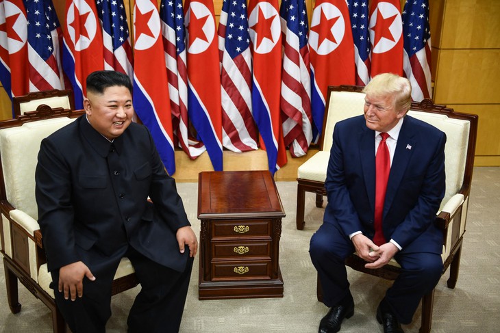 Rộ tin ông Trump và ông Kim Jong Un sắp 'trùng phùng' - Ảnh 1.