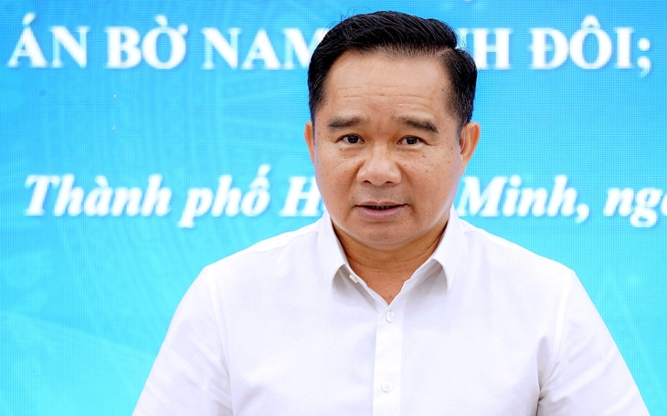 Xã Bình Chánh huy động xe cuốc hỗ trợ người dân tháo dỡ nhà, tăng tốc bàn giao mặt bằng mở rộng quốc lộ 1 - Ảnh 7.
