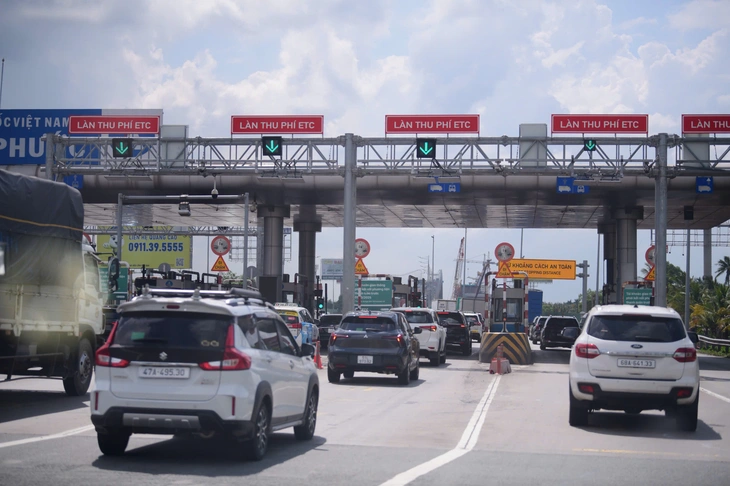 ePass giải thích phí xử lý giao dịch thu phí tự động ETC - Ảnh 1.