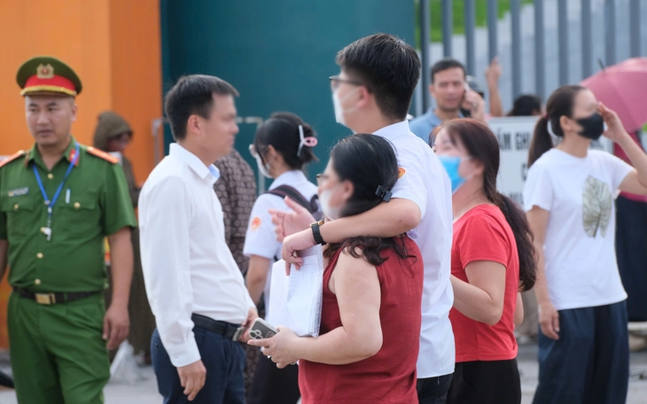 Chuyên gia: Điểm thi lại chuyên Tuyên Quang hợp lý, không nên so với lần 1 - Ảnh 2.