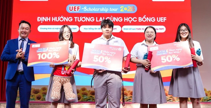 Học bổng hàng chục triệu đồng, loạt đại học ưu đãi mạnh tay tân sinh viên nhập học sớm - Ảnh 1.