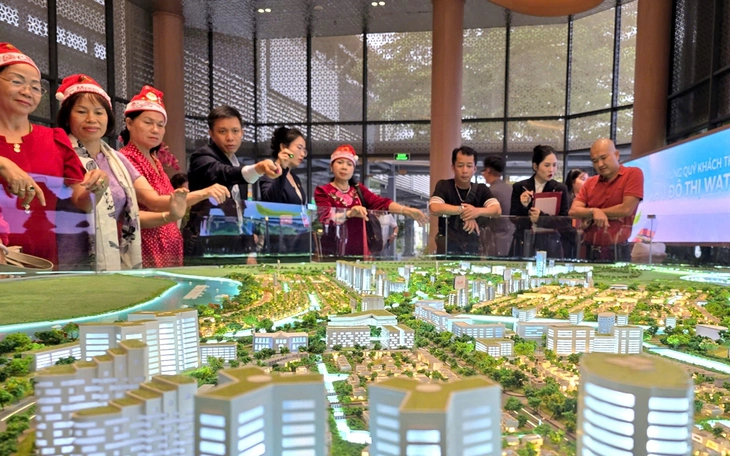 Bác sĩ, luật sư, môi giới bất động sản: Chỉ vài giây là biết còn nợ bao nhiêu thuế - Ảnh 2.